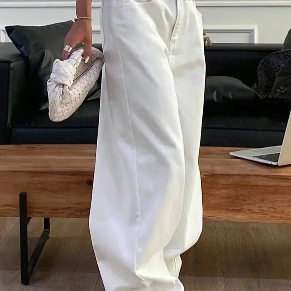 White Casual Women's Solid Color Loose Denim Pants - Picture 7 of 9